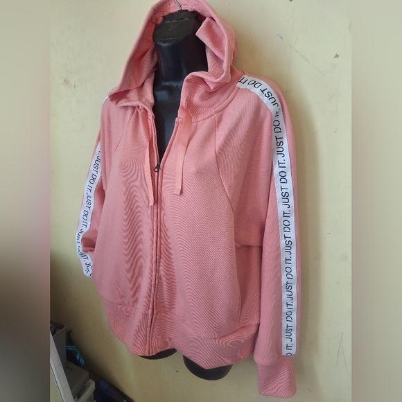 Women's Nike "Just Do It" Dri-Fit Zip up Hoodie - Picture 5 of 10